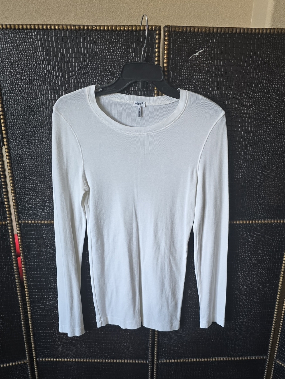 Splendid White Long-Sleeve Crewneck Top